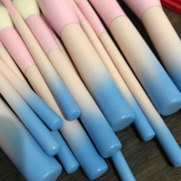 14pcs Professional Ombre Makeup Brush Set NEW! - Picture 2 of 5